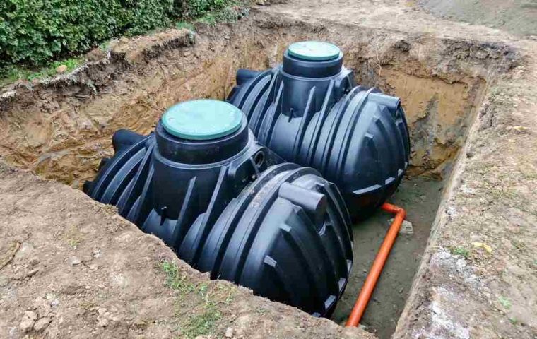 Professionnel pour l'installation d'une fosse septique à Cavaillon, Pernes-les-Fontaines, Entat Terrassement